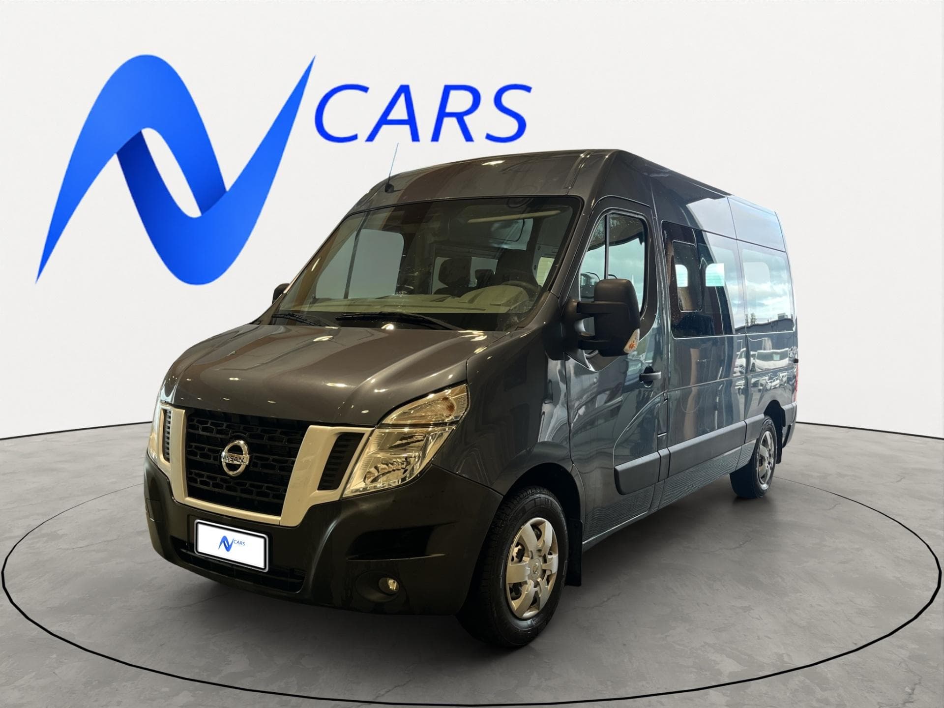 Nissan NV400 2016 – kuva 1