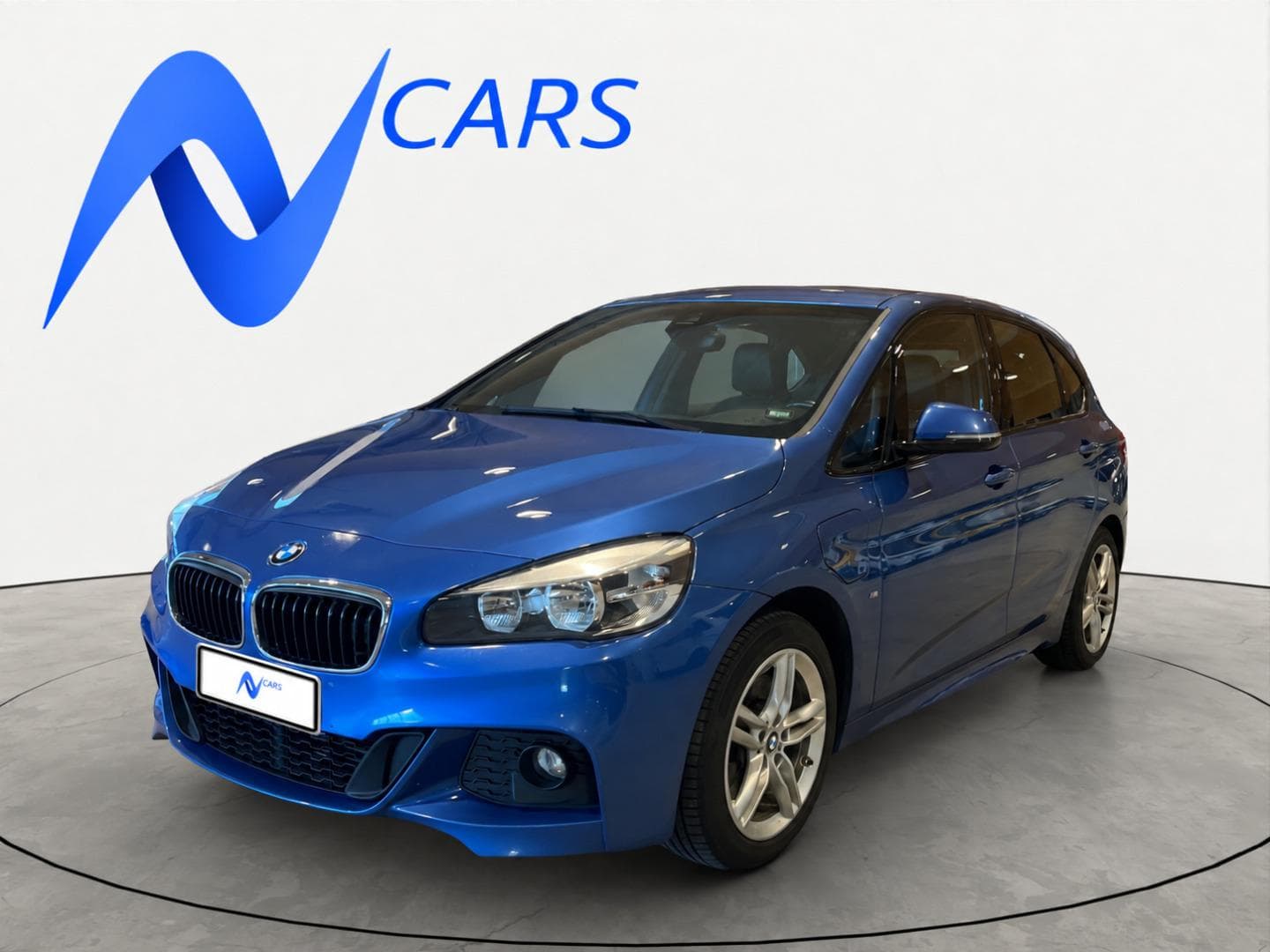 BMW 225 2017